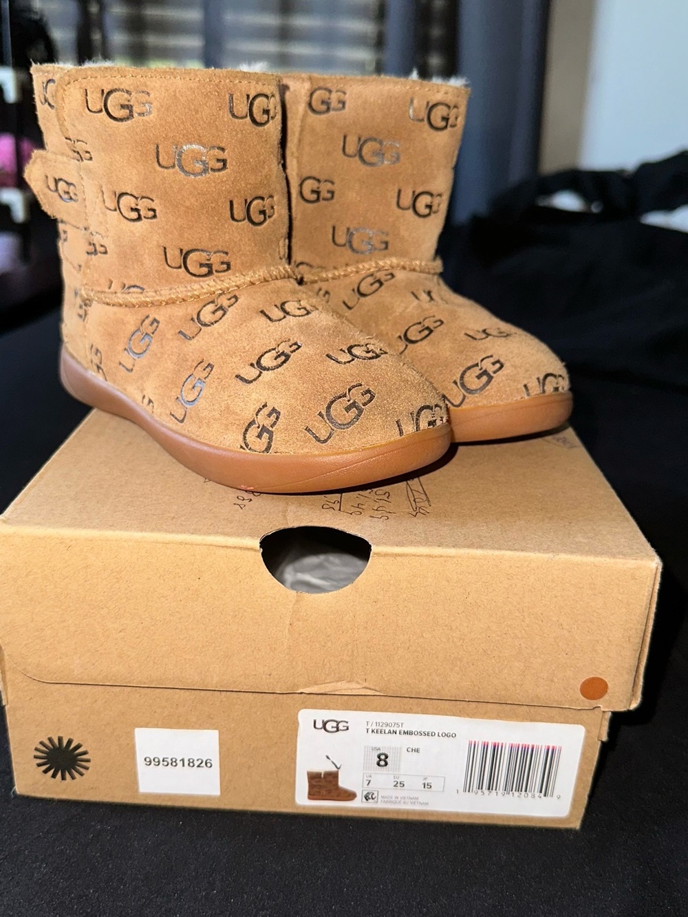UGG Kids Chestnut Suede Logo Booties